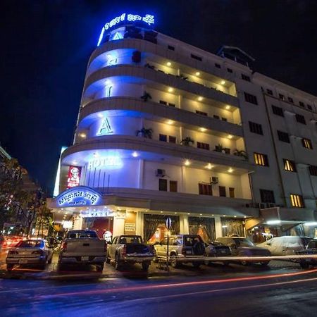 Asia Hotel Phnom Penh Zewnętrze zdjęcie